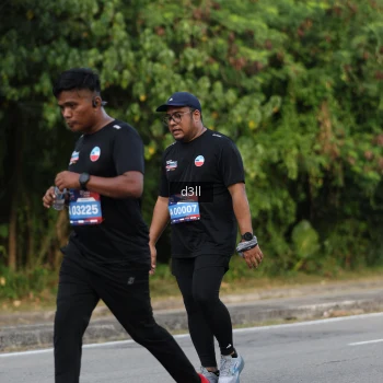 Runner Photo 4082057