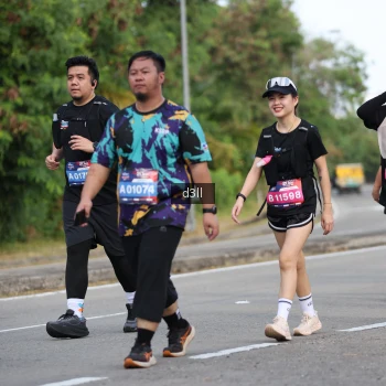 Runner Photo 4082117