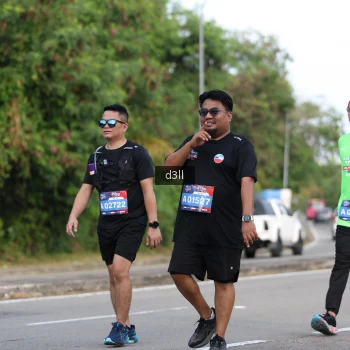 Runner Photo 4082175