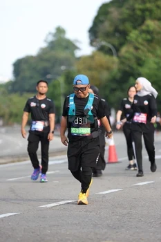 Runner Photo 4082311