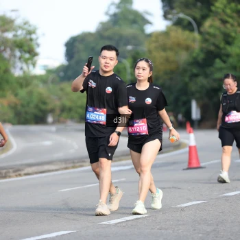 Runner Photo 4082343