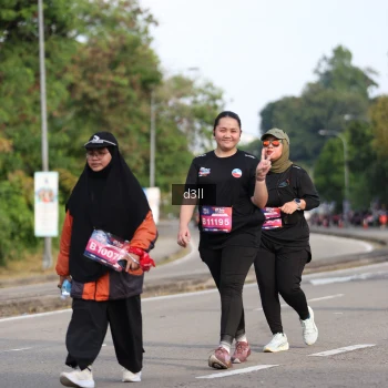 Runner Photo 4082444
