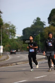 Runner Photo 4082565