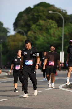 Runner Photo 4082573