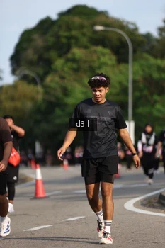 Runner Photo 4082587
