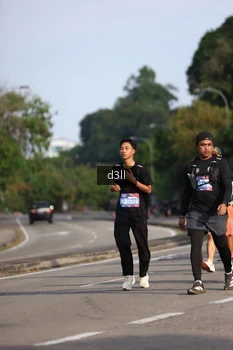 Runner Photo 4082599