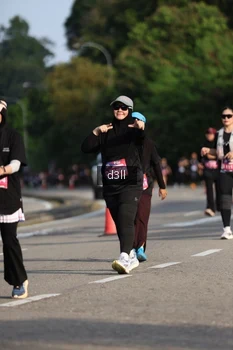 Runner Photo 4082621