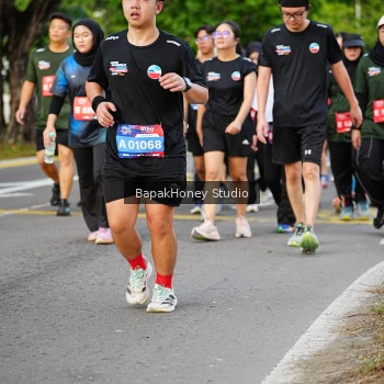 Runner Photo 4082756