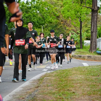 Runner Photo 4082766
