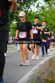 Runner Photo 4082768