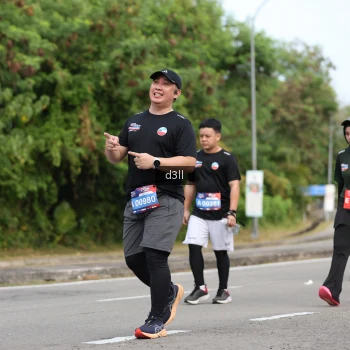 Runner Photo 4082839