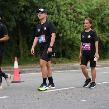 Runner Photo 4082876