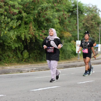 Runner Photo 4082898