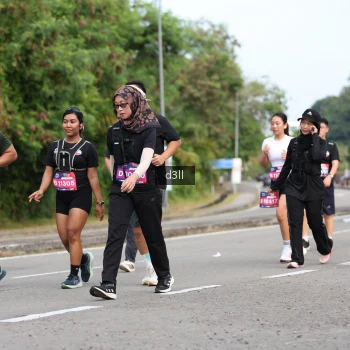 Runner Photo 4082901