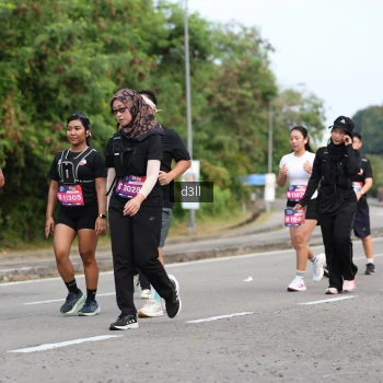 Runner Photo 4082902