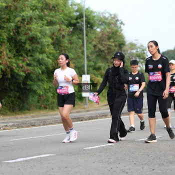 Runner Photo 4082909