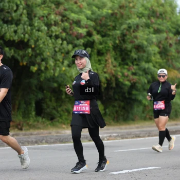 Runner Photo 4082943