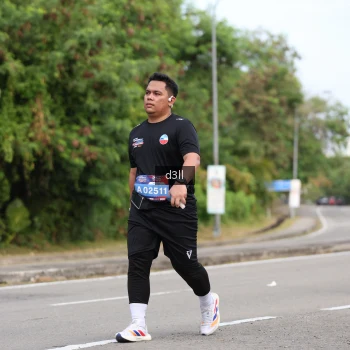 Runner Photo 4082975