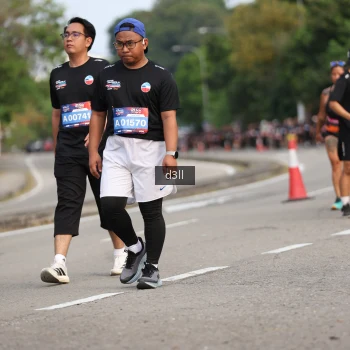 Runner Photo 4083038