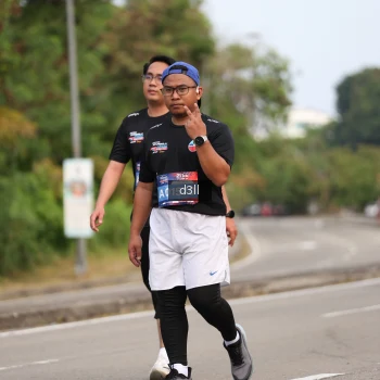 Runner Photo 4083046