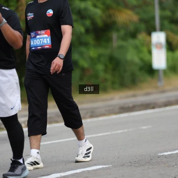 Runner Photo 4083051
