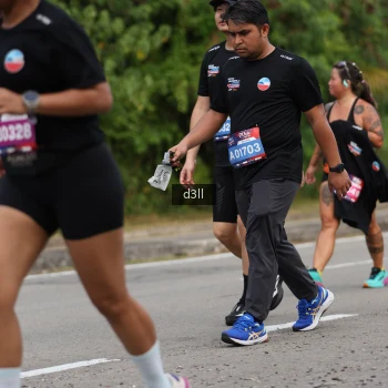 Runner Photo 4083064