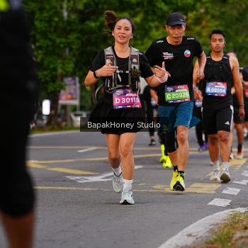 Runner Photo 4083067
