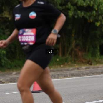 Runner Photo 4083076