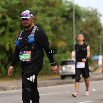 Runner Photo 4083120