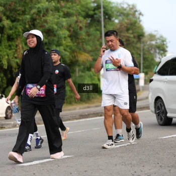 Runner Photo 4083133
