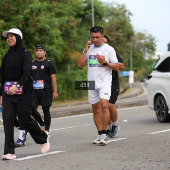 Runner Photo 4083135