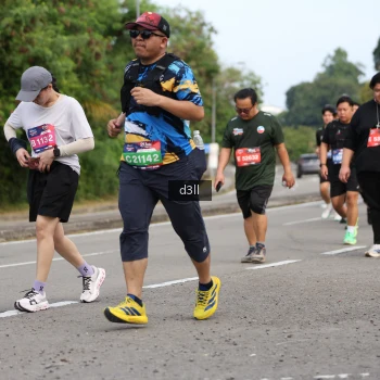 Runner Photo 4083166