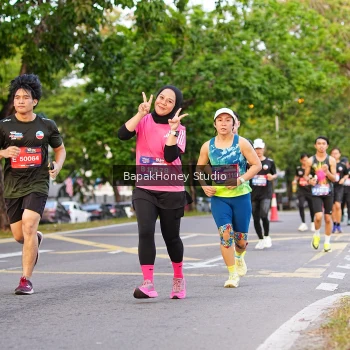 Runner Photo 4083174