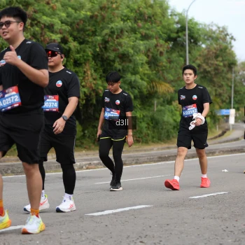 Runner Photo 4083203