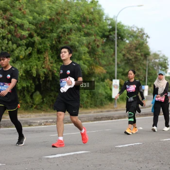 Runner Photo 4083214