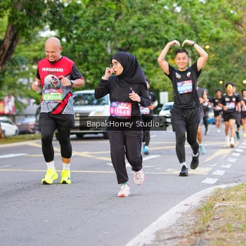 Runner Photo 4083240