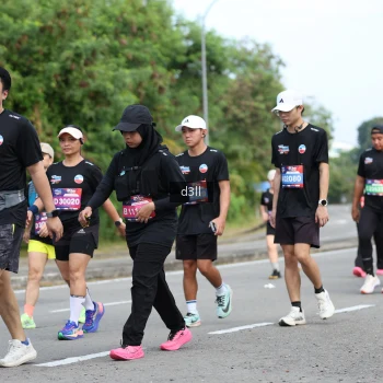 Runner Photo 4083245