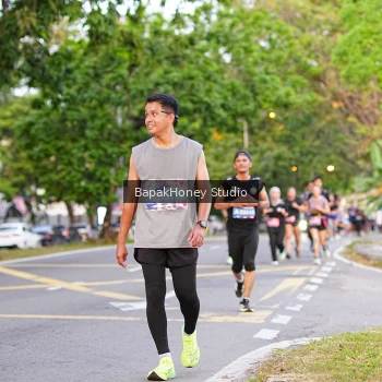 Runner Photo 4083251