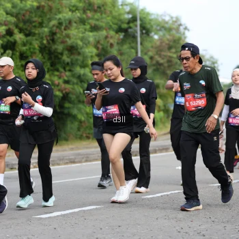 Runner Photo 4083256