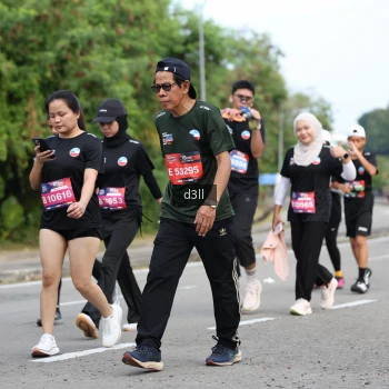 Runner Photo 4083258