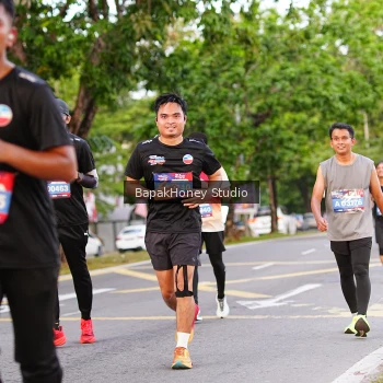 Runner Photo 4083303