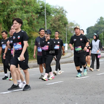 Runner Photo 4083309