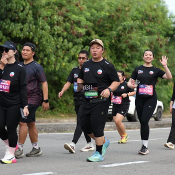 Runner Photo 4083321
