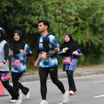 Runner Photo 4083330