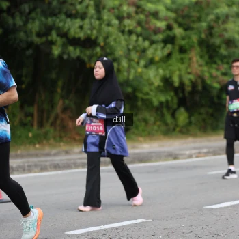 Runner Photo 4083338