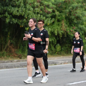 Runner Photo 4083345