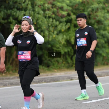 Runner Photo 4083359