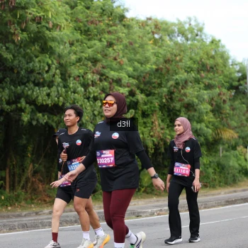 Runner Photo 4083384