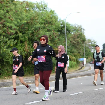 Runner Photo 4083387