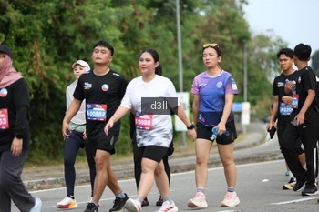 Runner Photo 4083412